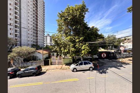 Casa para alugar com 350m², 3 quartos e 3 vagas Casa para alugar com 350m², 3 quartos e 3 vagasVista