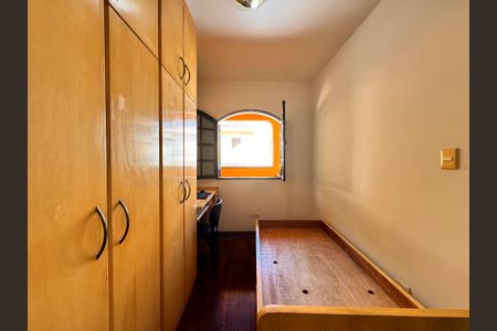 Casa para alugar com 350m², 3 quartos e 3 vagas Casa para alugar com 350m², 3 quartos e 3 vagasQuarto 3