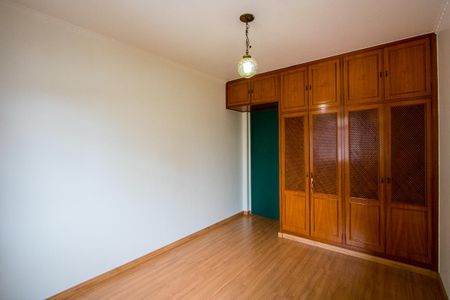 Apartamento à venda com 150m², 3 quartos e 1 vaga Apartamento à venda com 150m², 3 quartos e 1 vagaQuarto 2