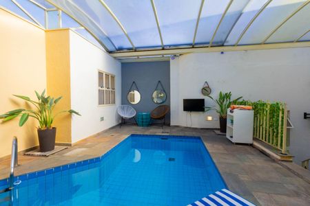 Apartamento à venda com 210m², 3 quartos e 3 vagas Apartamento à venda com 210m², 3 quartos e 3 vagasVaranda Gourmet - Piscina