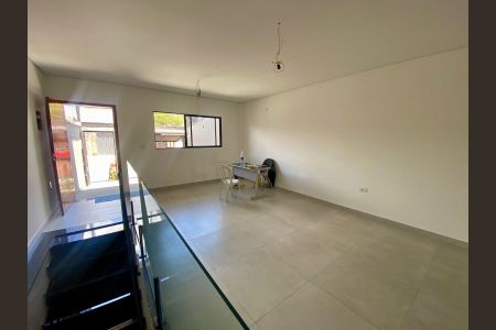 Casa à venda com 260m², 3 quartos e 5 vagasSala