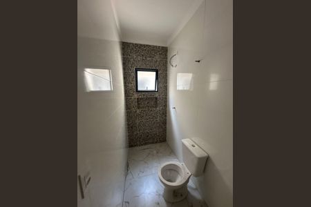 Casa à venda com 260m², 3 quartos e 5 vagasBanheiro da Suíte 3