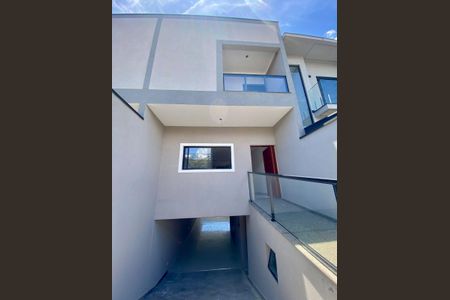 Casa à venda com 260m², 3 quartos e 5 vagasFachada do imóvel