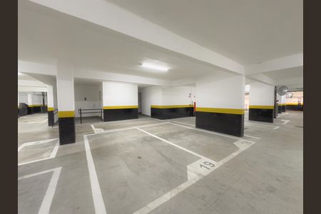 Apartamento à venda com 132m², 3 quartos e 2 vagas Apartamento à venda com 132m², 3 quartos e 2 vagasÁrea comum