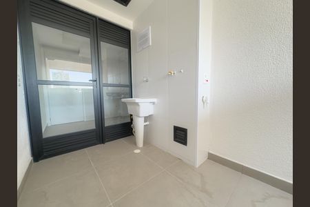 Apartamento à venda com 132m², 3 quartos e 2 vagas Apartamento à venda com 132m², 3 quartos e 2 vagasÁrea de Serviço
