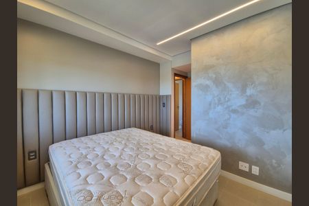 Apartamento para alugar com 220m², 3 quartos e 2 vagasSuíte