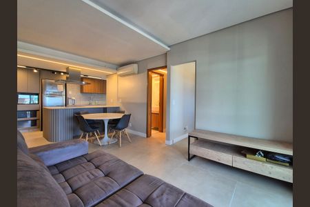 Apartamento para alugar com 220m², 3 quartos e 2 vagasSala