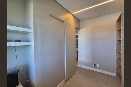 Apartamento para alugar com 220m², 3 quartos e 2 vagasQuarto 1