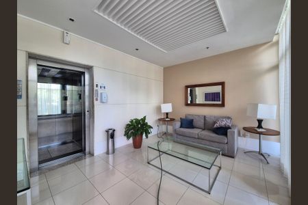 Apartamento para alugar com 220m², 3 quartos e 2 vagasHall de Entrada