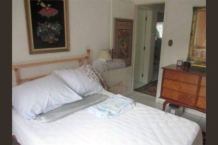 Casa à venda com 100m², 2 quartos e 5 vagas
