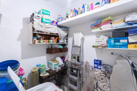 Apartamento à venda com 48m², 1 quarto e sem vagaQuarto de Serviço