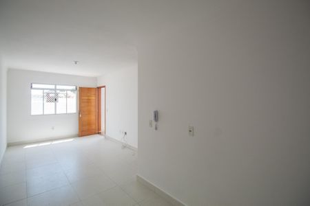 Apartamento à venda com 48m², 2 quartos e sem vagaSala e Cozinha