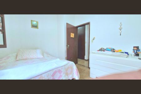 Casa para alugar com 415m², 5 quartos e 2 vagasQuarto 1