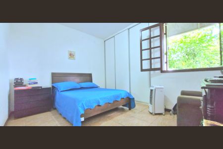 Casa para alugar com 415m², 5 quartos e 2 vagasQuarto 4