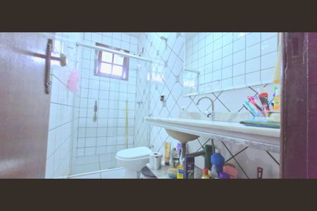 Casa para alugar com 415m², 5 quartos e 2 vagasBanheiro social