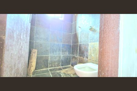 Casa para alugar com 415m², 5 quartos e 2 vagasBanheiro de Serviço