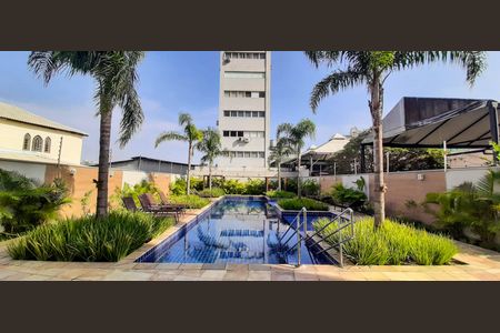 Apartamento à venda com 57m², 2 quartos e 1 vagaÁrea comum -