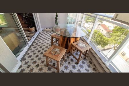 Apartamento à venda com 57m², 2 quartos e 1 vagaSacada