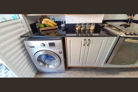 Apartamento à venda com 57m², 2 quartos e 1 vagaÁrea de Serviço