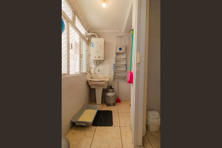 Apartamento à venda com 76m², 3 quartos e 1 vagaÁrea de Serviço