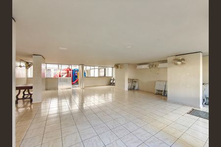Apartamento à venda com 90m², 2 quartos e 1 vaga Apartamento à venda com 90m², 2 quartos e 1 vagaÁrea comum - Salão de festas