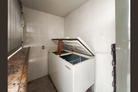 Apartamento à venda com 90m², 2 quartos e 1 vaga Apartamento à venda com 90m², 2 quartos e 1 vagaÁrea comum - Salão de festas