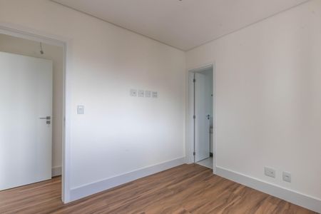 Apartamento à venda com 66m², 2 quartos e 3 vagas Apartamento à venda com 66m², 2 quartos e 3 vagasSuíte 2