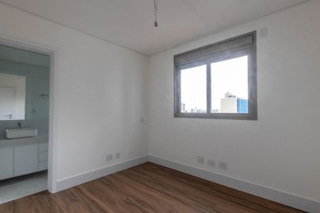 Apartamento à venda com 66m², 2 quartos e 3 vagas Apartamento à venda com 66m², 2 quartos e 3 vagasSuíte 2