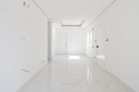 Casa de condomínio à venda com 63m², 2 quartos e 1 vaga Casa de condomínio à venda com 63m², 2 quartos e 1 vagaCozinha