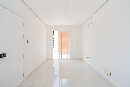 Casa de condomínio à venda com 63m², 2 quartos e 1 vaga Casa de condomínio à venda com 63m², 2 quartos e 1 vagaCozinha