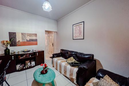 Casa à venda com 170m², 3 quartos e 2 vagasSala