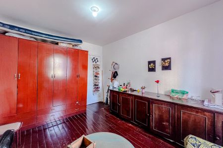 Casa à venda com 170m², 3 quartos e 2 vagasQuarto 1