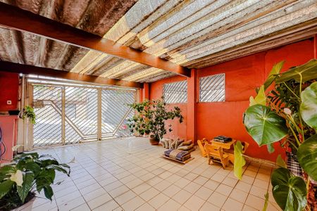 Casa à venda com 170m², 3 quartos e 2 vagasGaragem