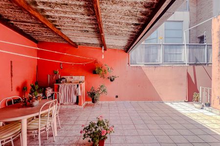 Casa à venda com 170m², 3 quartos e 2 vagasÁrea externa