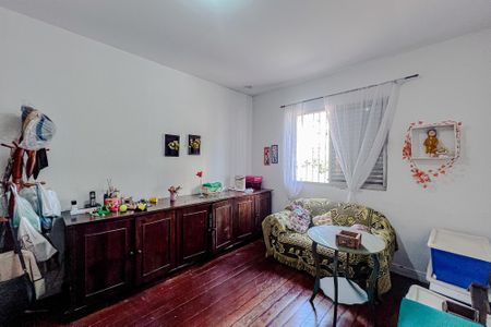 Casa à venda com 170m², 3 quartos e 2 vagasQuarto 1