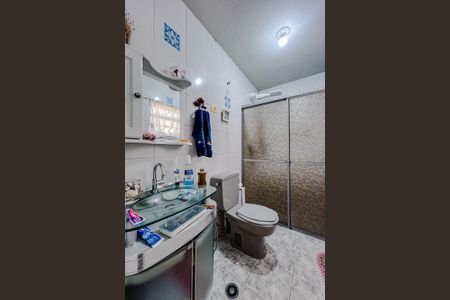 Casa à venda com 170m², 3 quartos e 2 vagasBanheiro