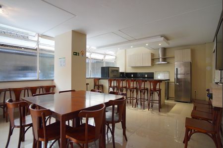 Apartamento à venda com 107m², 3 quartos e 1 vagaÁrea comum - Salão de Festas