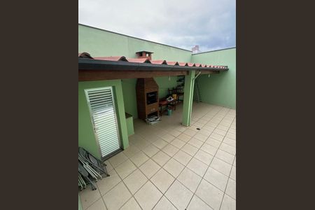 Casa à venda com 163m², 2 quartos e 2 vagas Casa à venda com 163m², 2 quartos e 2 vagasÁrea Externa