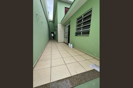 Casa à venda com 163m², 2 quartos e 2 vagas Casa à venda com 163m², 2 quartos e 2 vagasÁrea Externa