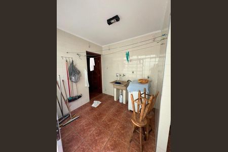 Casa à venda com 163m², 2 quartos e 2 vagas Casa à venda com 163m², 2 quartos e 2 vagasÁrea de Serviço