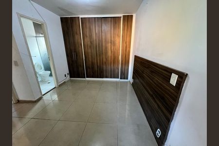 Casa de condomínio à venda com 130m², 3 quartos e 2 vagas