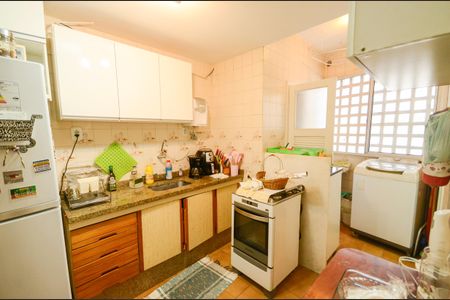 Apartamento à venda com 60m², 1 quarto e 1 vaga Apartamento à venda com 60m², 1 quarto e 1 vagaCozinha