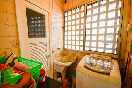 Apartamento à venda com 60m², 1 quarto e 1 vaga Apartamento à venda com 60m², 1 quarto e 1 vagaÁrea de Serviço