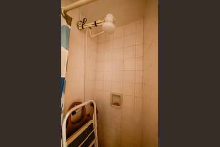 Apartamento à venda com 60m², 1 quarto e 1 vaga Apartamento à venda com 60m², 1 quarto e 1 vagaBanheiro de Serviço