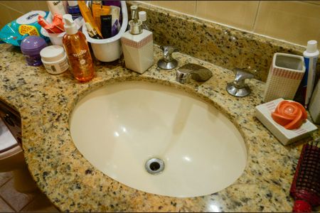 Apartamento à venda com 60m², 1 quarto e 1 vaga Apartamento à venda com 60m², 1 quarto e 1 vagaBanheiro