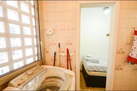 Apartamento à venda com 60m², 1 quarto e 1 vaga Apartamento à venda com 60m², 1 quarto e 1 vagaÁrea de Serviço