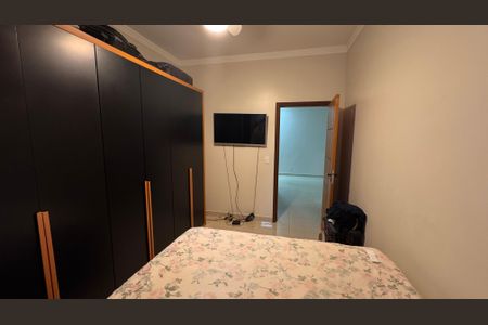 Casa à venda com 213m², 3 quartos e 7 vagas Casa à venda com 213m², 3 quartos e 7 vagasQuarto  2