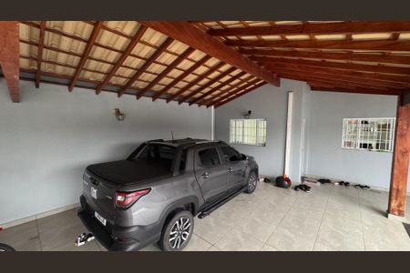 Casa à venda com 213m², 3 quartos e 7 vagas Casa à venda com 213m², 3 quartos e 7 vagasÁrea comum