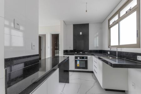 Apartamento à venda com 66m², 2 quartos e 3 vagas Apartamento à venda com 66m², 2 quartos e 3 vagasCozinha