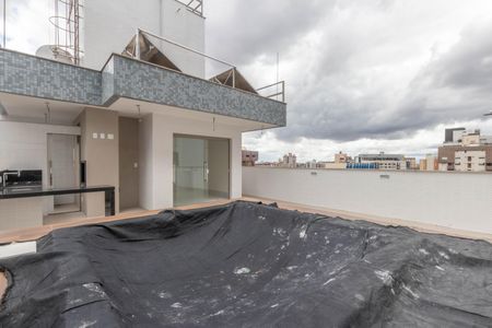 Apartamento à venda com 148m², 2 quartos e 4 vagas Apartamento à venda com 148m², 2 quartos e 4 vagasTerraço